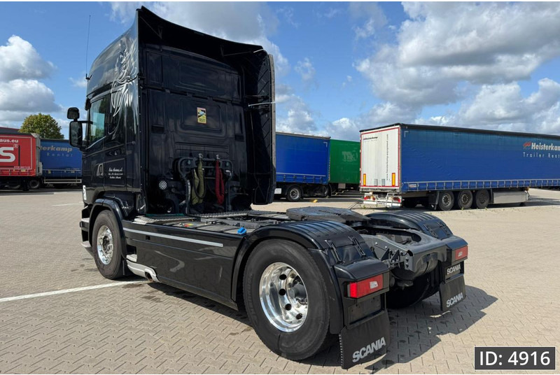 Scania R450 Topline, Euro 6, / Retarder / Standklima / Fridge / 2 tanks, Intarder - Nyergesvontató: 2 kép. Scania R450 Topline, Euro 6, / Retarder / Standklima / Fridge / 2 tanks, Intarder - Nyergesvontató: 2 kép.