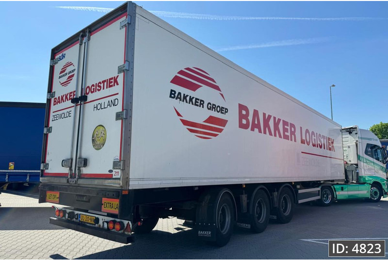 Renders ROC 16.30 / LZV / Doorlader - Félpótkocsi hűtős: 4 kép. Renders ROC 16.30 / LZV / Doorlader - Félpótkocsi hűtős: 4 kép.