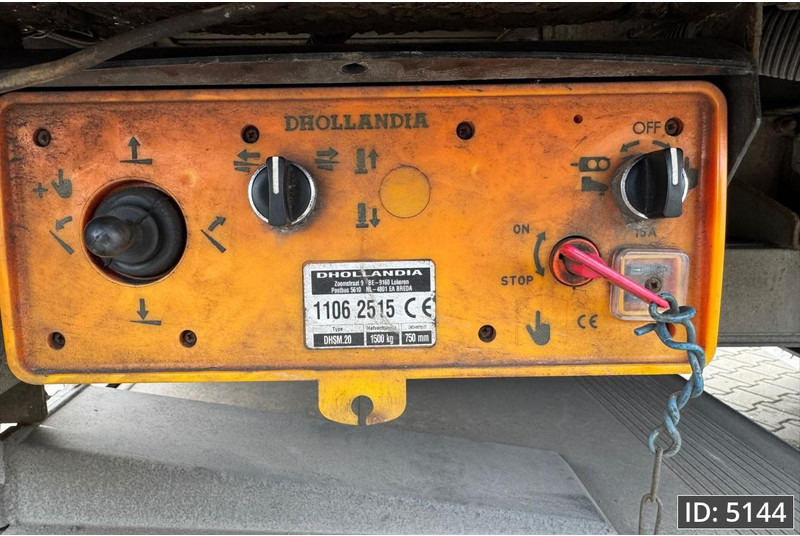 Ponyvás teherautó Scania P230 Day Cab, Euro 5, / Manual / 750x248x260 / DHOLLANDIA: 7 kép. Ponyvás teherautó Scania P230 Day Cab, Euro 5, / Manual / 750x248x260 / DHOLLANDIA: 7 kép.