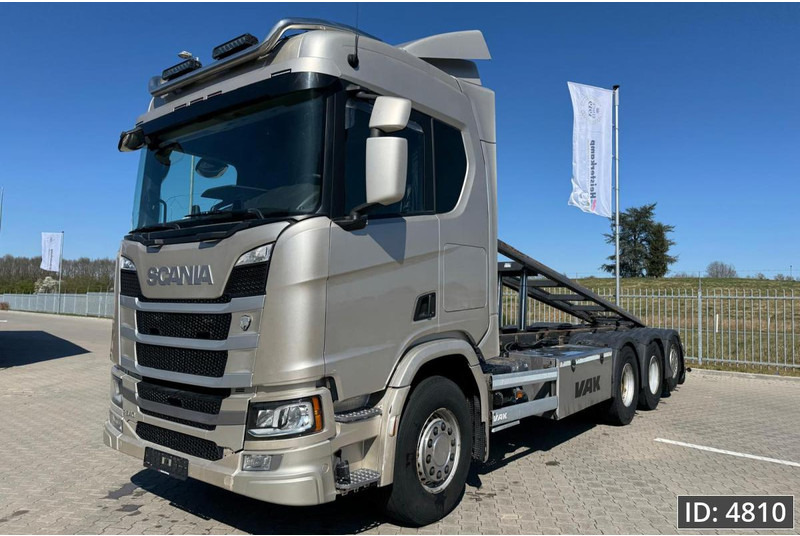 Scania R540 Topline, Euro 6, / 8x4 / BDF / Lift axle / frame 7.4 m - Cserefelépítményes teherautó: 1 kép. Scania R540 Topline, Euro 6, / 8x4 / BDF / Lift axle / frame 7.4 m - Cserefelépítményes teherautó: 1 kép.