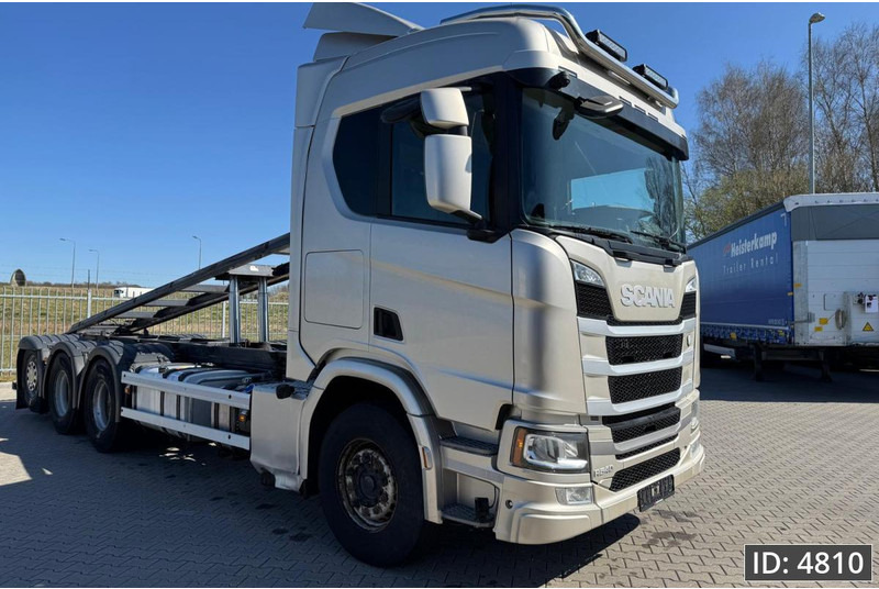 Scania R540 Topline, Euro 6, / 8x4 / BDF / Lift axle / frame 7.4 m - Cserefelépítményes teherautó: 4 kép. Scania R540 Topline, Euro 6, / 8x4 / BDF / Lift axle / frame 7.4 m - Cserefelépítményes teherautó: 4 kép.