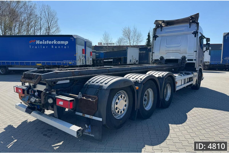 Scania R540 Topline, Euro 6, / 8x4 / BDF / Tipper / Steering axle, Intarder - Cserefelépítményes teherautó: 3 kép. Scania R540 Topline, Euro 6, / 8x4 / BDF / Tipper / Steering axle, Intarder - Cserefelépítményes teherautó: 3 kép.