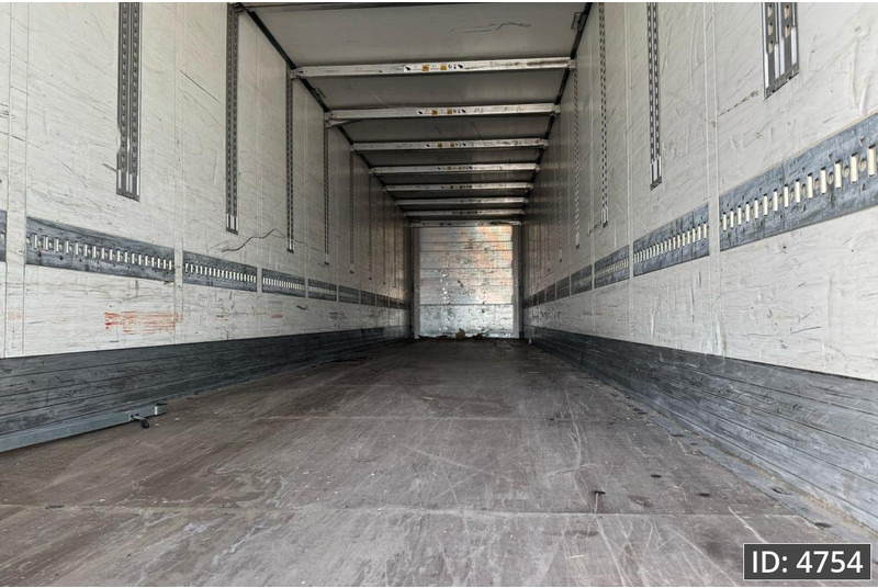 Schmitz Cargobull SCB/S3B / Disk brakes / Double stock - Félpótkocsi dobozos: 5 kép. Schmitz Cargobull SCB/S3B / Disk brakes / Double stock - Félpótkocsi dobozos: 5 kép.