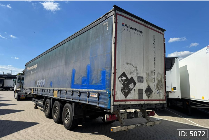 Schmitz Cargobull SCB*S3T / Disk brakes - Ponyvás félpótkocsi: 2 kép. Schmitz Cargobull SCB*S3T / Disk brakes - Ponyvás félpótkocsi: 2 kép.