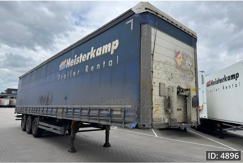 Schmitz Cargobull SCB*S3T / Disk brakes / Huckepack - Ponyvás félpótkocsi: 4 kép. Schmitz Cargobull SCB*S3T / Disk brakes / Huckepack - Ponyvás félpótkocsi: 4 kép.