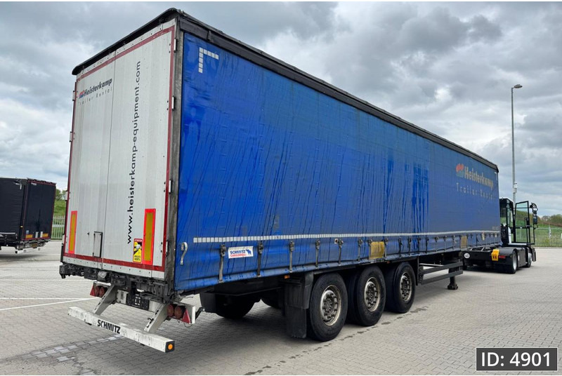 Schmitz Cargobull SCB*S3T / Disk brakes / Huckepack - Ponyvás félpótkocsi: 3 kép. Schmitz Cargobull SCB*S3T / Disk brakes / Huckepack - Ponyvás félpótkocsi: 3 kép.