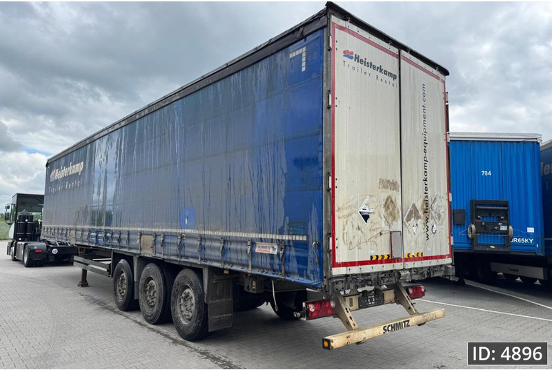 Schmitz Cargobull SCB*S3T / Disk brakes / Huckepack - Ponyvás félpótkocsi: 2 kép. Schmitz Cargobull SCB*S3T / Disk brakes / Huckepack - Ponyvás félpótkocsi: 2 kép.