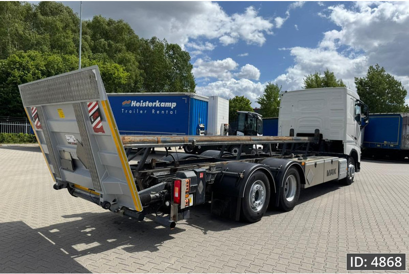 Volvo FH 500 Globetrotter, Euro 6, / 6x2 / Hydraulic body / frame 7.4 m / Tail lift - Cserefelépítményes teherautó: 3 kép. Volvo FH 500 Globetrotter, Euro 6, / 6x2 / Hydraulic body / frame 7.4 m / Tail lift - Cserefelépítményes teherautó: 3 kép.