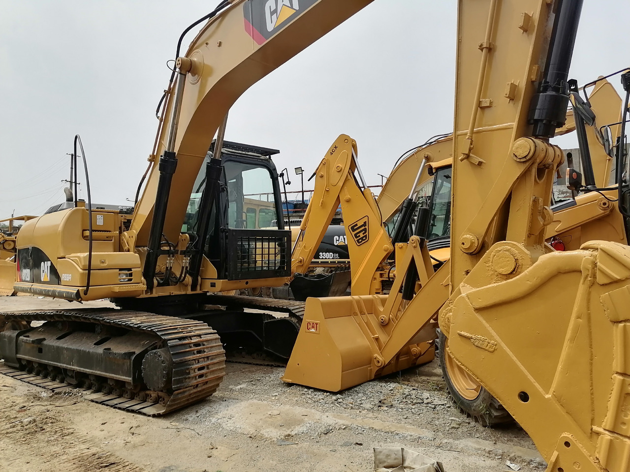 CAT 312D Excavator Click for Discount - Kotrógép: 3 kép. CAT 312D Excavator Click for Discount - Kotrógép: 3 kép.