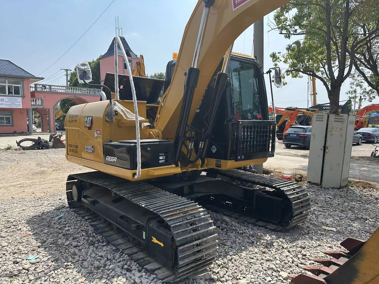 CAT 312d Excavator Click for Discount - Kotrógép: 5 kép. CAT 312d Excavator Click for Discount - Kotrógép: 5 kép.