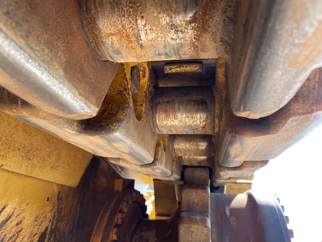 Buldózer CAT Bulldozer D9R Click for Discount: 11 kép. Buldózer CAT Bulldozer D9R Click for Discount: 11 kép.