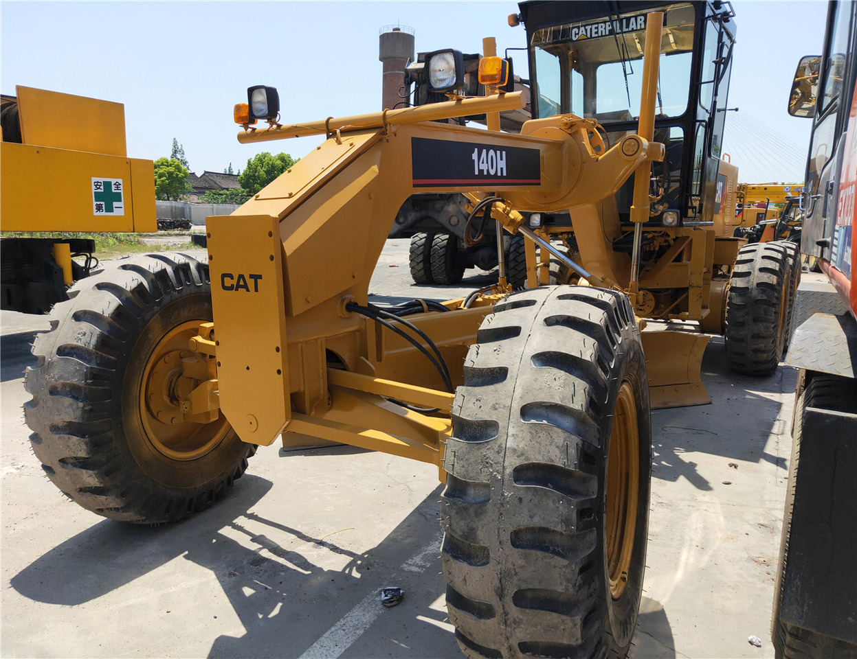 CATERPILLAR 140H CAT Grader Click Here for DIscount - Gréder: 5 kép. CATERPILLAR 140H CAT Grader Click Here for DIscount - Gréder: 5 kép.