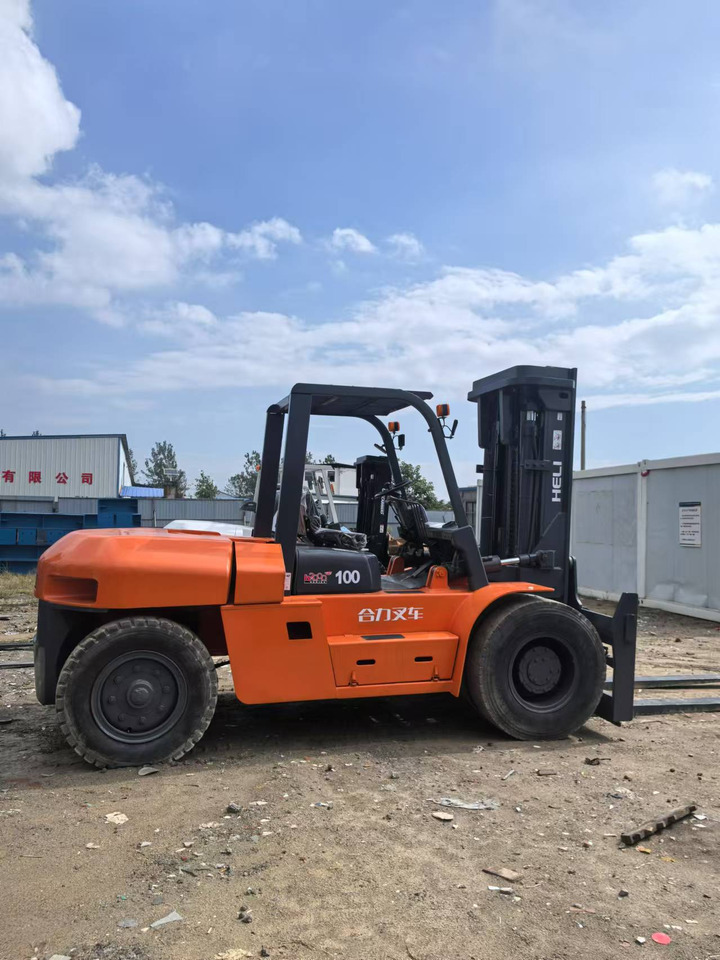 HELI Forklift FD100 Click Here for discount - Dízel targonca: 2 kép. HELI Forklift FD100 Click Here for discount - Dízel targonca: 2 kép.