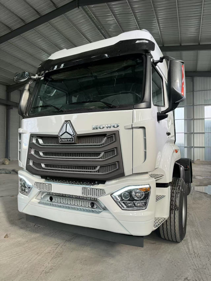 HOWO Truck Unit 4*2 Click for Discount - Billenőplatós teherautó: 3 kép. HOWO Truck Unit 4*2 Click for Discount - Billenőplatós teherautó: 3 kép.