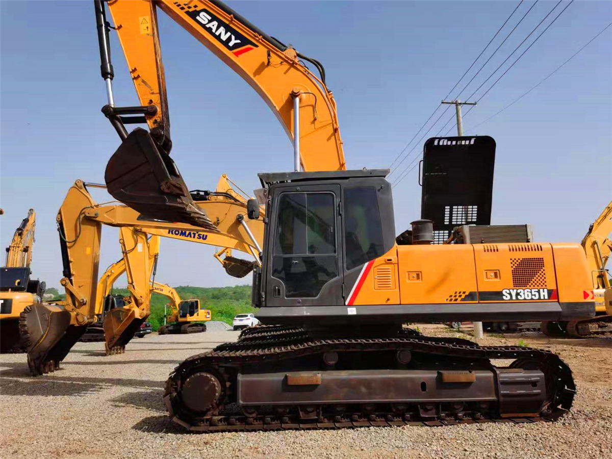 SANY Excavator SY365H - Kotrógép: 5 kép. SANY Excavator SY365H - Kotrógép: 5 kép.