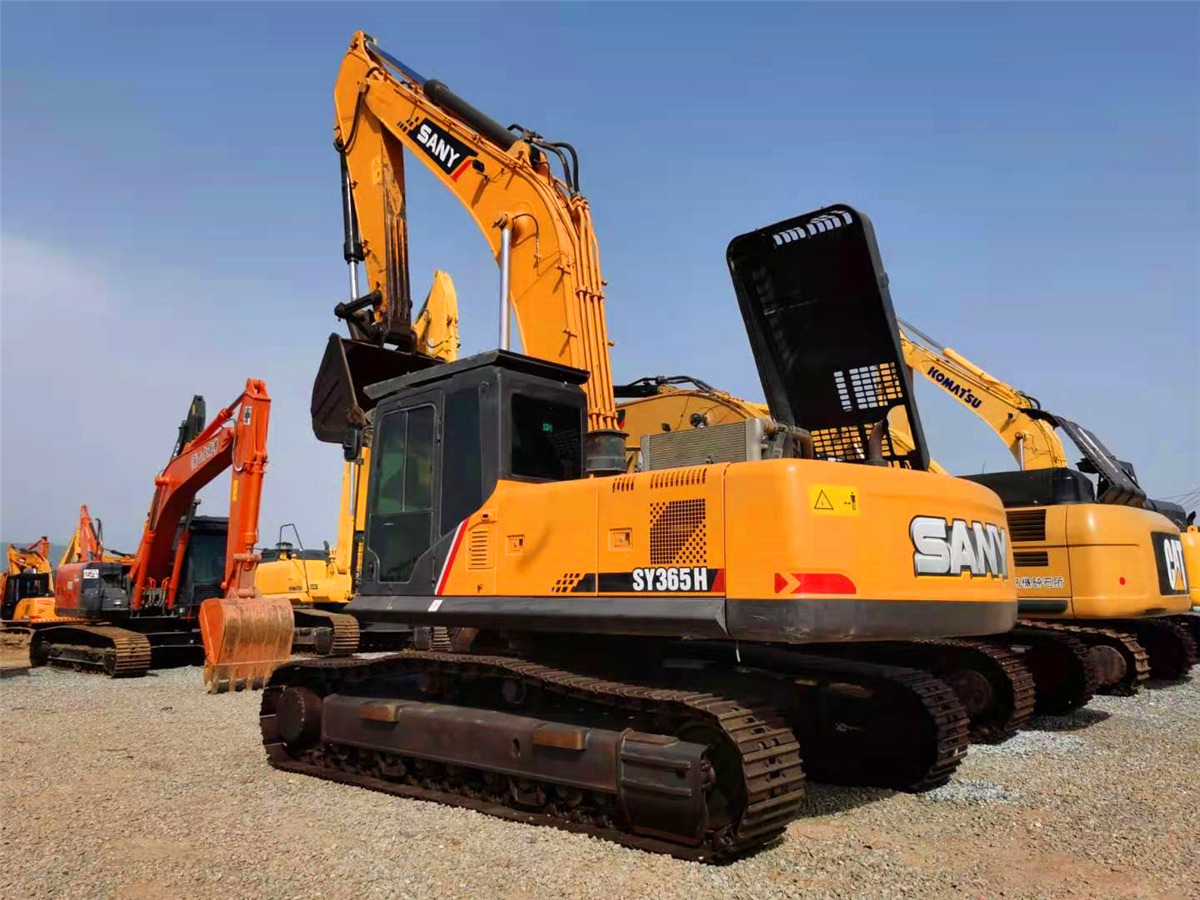 SANY Excavator SY365H - Kotrógép: 1 kép. SANY Excavator SY365H - Kotrógép: 1 kép.