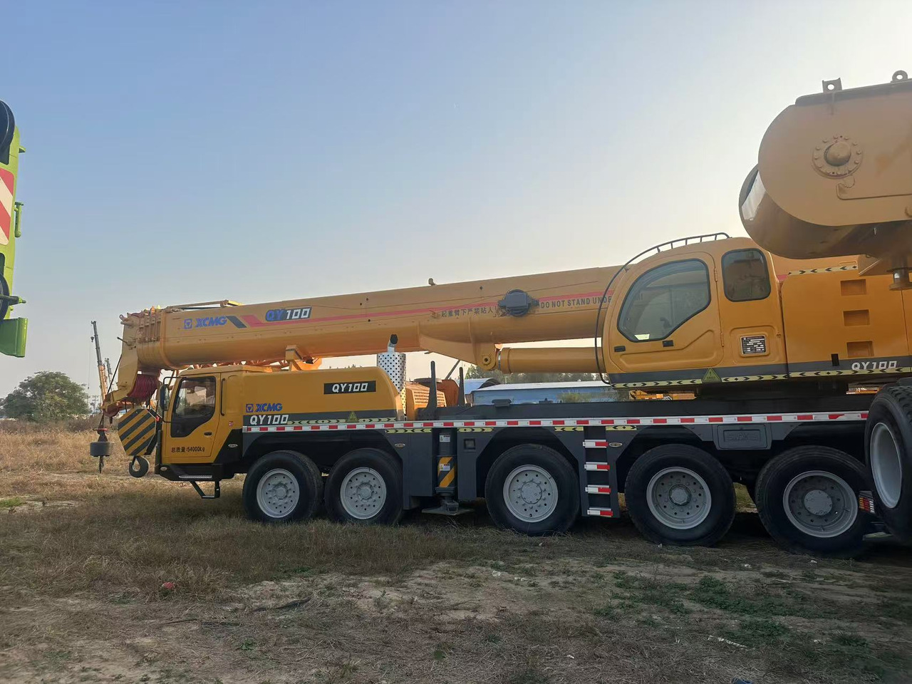 XCMG Crane QY100 - Daru: 5 kép. XCMG Crane QY100 - Daru: 5 kép.