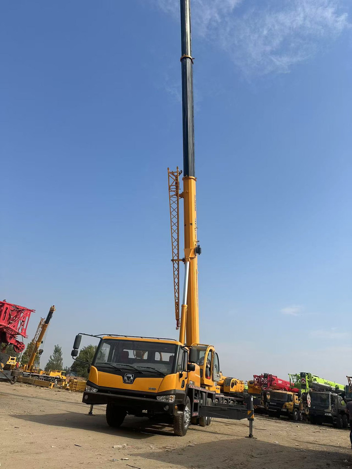 XCMG Crane QY25K5D Good Condition - Daru: 4 kép. XCMG Crane QY25K5D Good Condition - Daru: 4 kép.