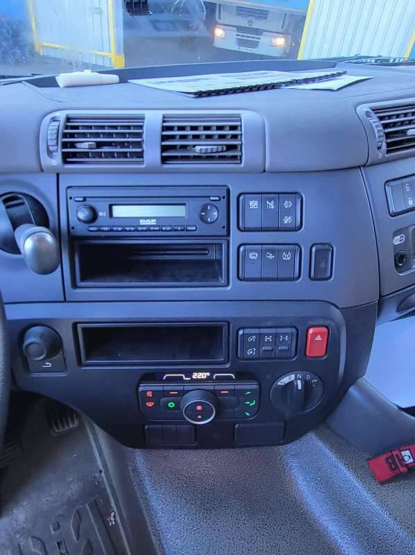 Platós teherautó, Darus autó Camion Porteur CAMION GRUE 26 TONNES 410 CV 6X4: 6 kép. Platós teherautó, Darus autó Camion Porteur CAMION GRUE 26 TONNES 410 CV 6X4: 6 kép.