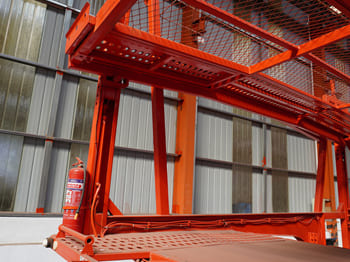 TITAN 7 Car Hauler for Sale in Jamaica - Félpótkocsi: 4 kép. TITAN 7 Car Hauler for Sale in Jamaica - Félpótkocsi: 4 kép.