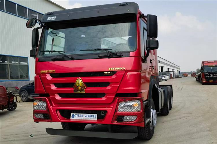 SINOTRUK Used Howo 371hp Tractor Truck for Sale In Cameroon - Nyergesvontató: 1 kép. SINOTRUK Used Howo 371hp Tractor Truck for Sale In Cameroon - Nyergesvontató: 1 kép.