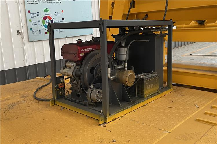 TITAN 4 Line 8 Axle Detachable Gooseneck Trailer for Sale In Nigeria Lagos - Félpótkocsi mélybölcsős: 3 kép. TITAN 4 Line 8 Axle Detachable Gooseneck Trailer for Sale In Nigeria Lagos - Félpótkocsi mélybölcsős: 3 kép.