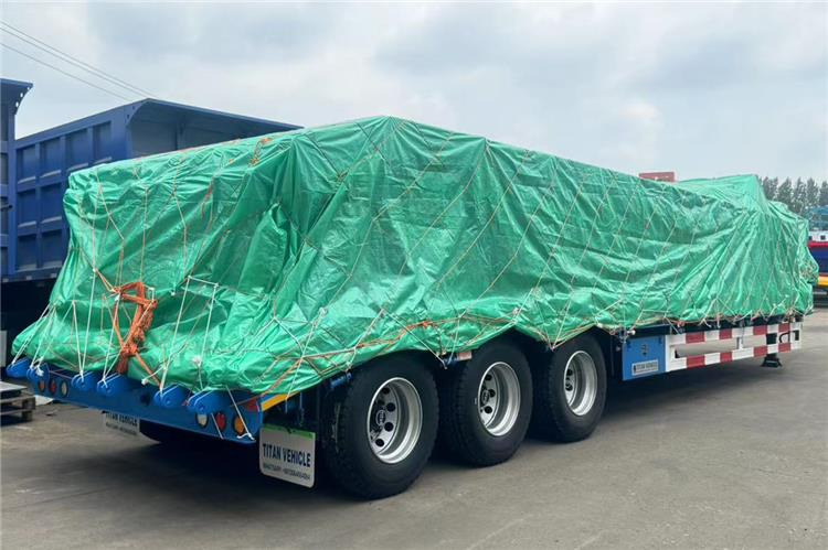 TITAN Tri Axle 80 Ton Low Loader Semi Trailer for Sale In Benin - Félpótkocsi mélybölcsős: 5 kép. TITAN Tri Axle 80 Ton Low Loader Semi Trailer for Sale In Benin - Félpótkocsi mélybölcsős: 5 kép.