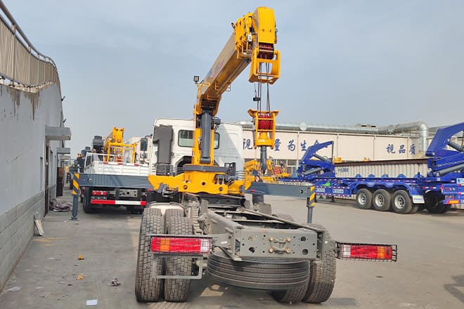 XCMG Lorry Mounted Crane for Sale in Brazil - Darus autó: 5 kép. XCMG Lorry Mounted Crane for Sale in Brazil - Darus autó: 5 kép.