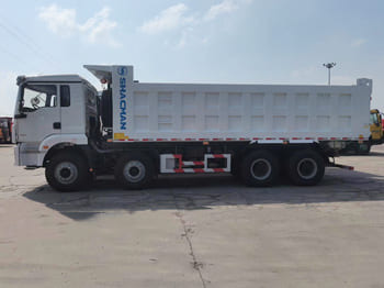 Shac Shacman Trucks for Sale in Nigeria - Billenőplatós teherautó: 3 kép. Shac Shacman Trucks for Sale in Nigeria - Billenőplatós teherautó: 3 kép.