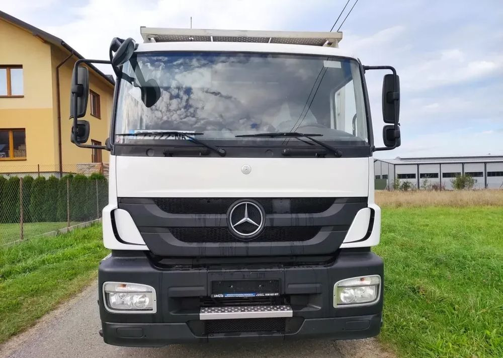 Mercedes-Benz AXOR 1829 rama do zabudowy blokada mostu - Alvaz teherautó: 2 kép. Mercedes-Benz AXOR 1829 rama do zabudowy blokada mostu - Alvaz teherautó: 2 kép.