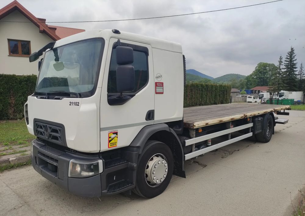 Renault D 18.320 podwozie do zabudowy - Alvaz teherautó: 2 kép. Renault D 18.320 podwozie do zabudowy - Alvaz teherautó: 2 kép.