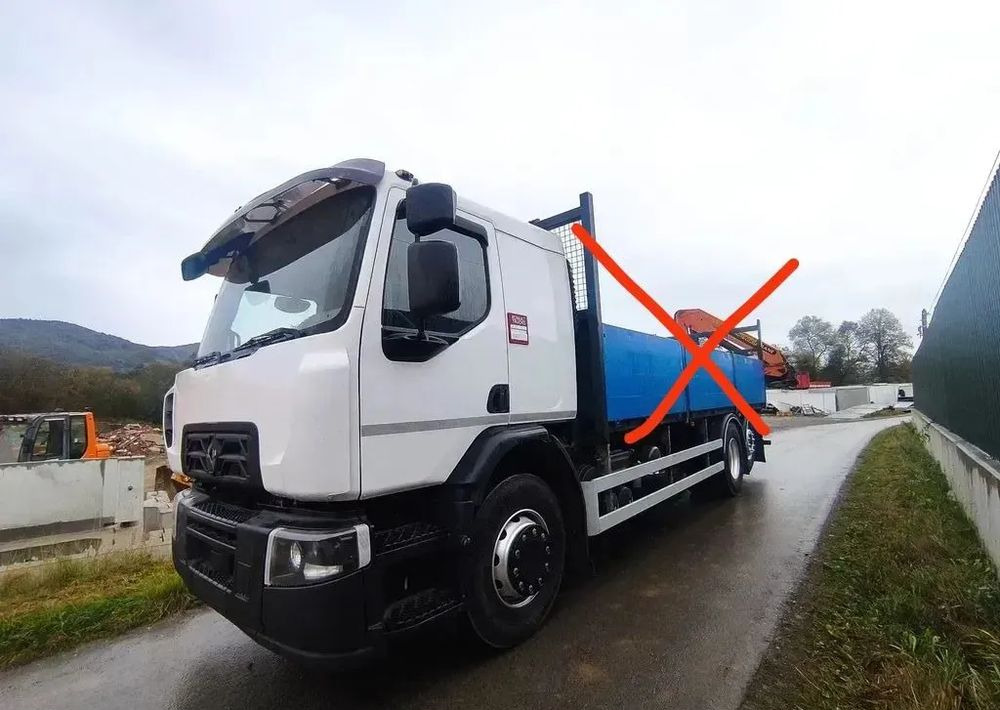 Renault D 26.320 6x2 podwozie do zabudowy - Alvaz teherautó: 1 kép. Renault D 26.320 6x2 podwozie do zabudowy - Alvaz teherautó: 1 kép.