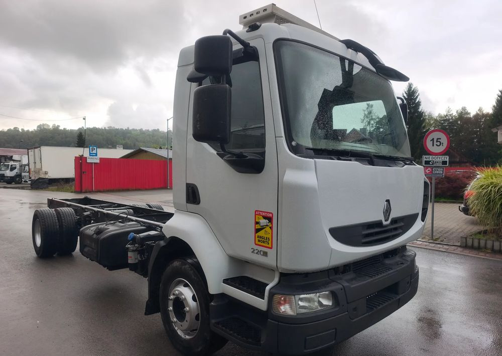 Renault Midlum 220.14 220.16 rama do zabudowy poduszka - Alvaz teherautó: 2 kép. Renault Midlum 220.14 220.16 rama do zabudowy poduszka - Alvaz teherautó: 2 kép.