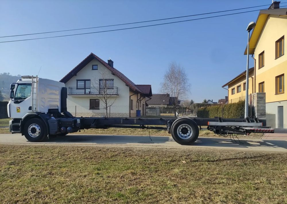 Renault Renault Premium 18.310 rama do zabudowy - Alvaz teherautó: 5 kép. Renault Renault Premium 18.310 rama do zabudowy - Alvaz teherautó: 5 kép.