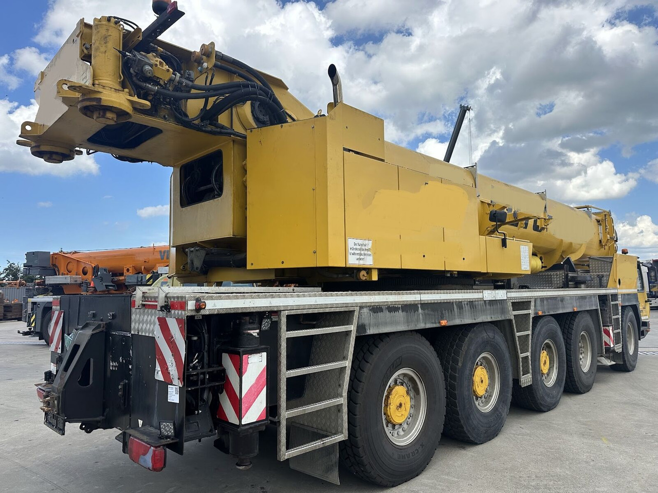 Grove Grove GMK 5220 - Terepjáró autódaru: 4 kép. Grove Grove GMK 5220 - Terepjáró autódaru: 4 kép.