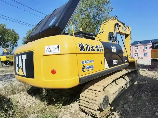 2022 Caterpillar 330D - Lánctalpas kotró: 2 kép. 2022 Caterpillar 330D - Lánctalpas kotró: 2 kép.