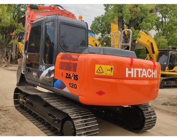 2022 Hitachi ZX120 - Lánctalpas kotró: 2 kép. 2022 Hitachi ZX120 - Lánctalpas kotró: 2 kép.