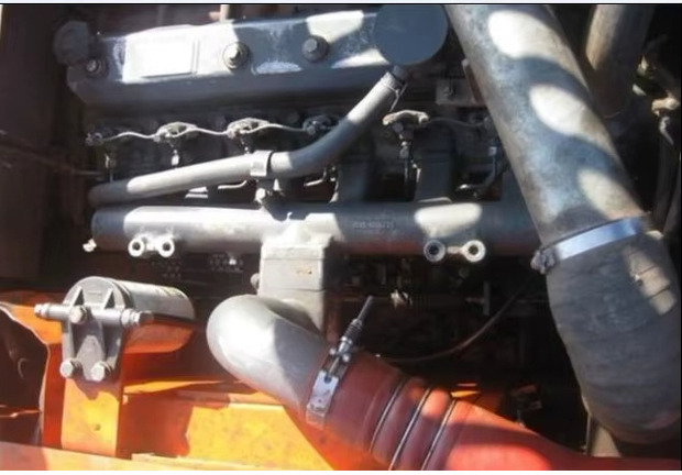 Lánctalpas kotró 2023 Doosan DH225-7: 11 kép.