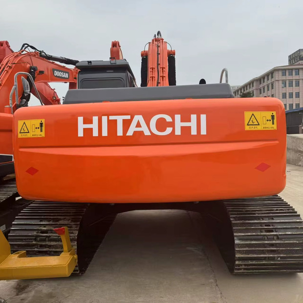 2023 Hitachi ZX250 - Lánctalpas kotró: 5 kép. 2023 Hitachi ZX250 - Lánctalpas kotró: 5 kép.