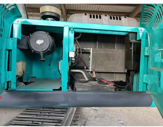 2023 KOBELCO SK200 - Lánctalpas kotró: 5 kép. 2023 KOBELCO SK200 - Lánctalpas kotró: 5 kép.