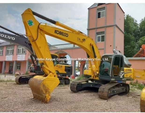 2023 KOBELCO SK330 - Lánctalpas kotró: 5 kép. 2023 KOBELCO SK330 - Lánctalpas kotró: 5 kép.