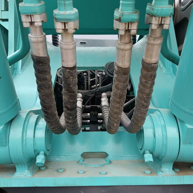 2023 KOBELCO SK480 - Lánctalpas kotró: 5 kép. 2023 KOBELCO SK480 - Lánctalpas kotró: 5 kép.