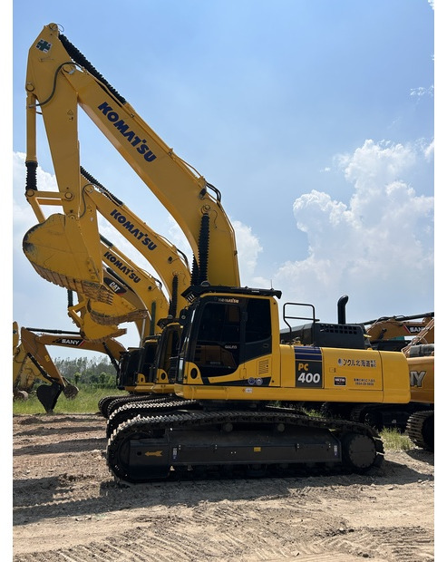 2023 Komatsu PC400-8 - Lánctalpas kotró: 1 kép. 2023 Komatsu PC400-8 - Lánctalpas kotró: 1 kép.