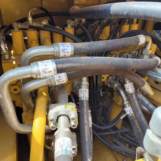 2024 Caterpillar 336D - Lánctalpas kotró: 4 kép. 2024 Caterpillar 336D - Lánctalpas kotró: 4 kép.