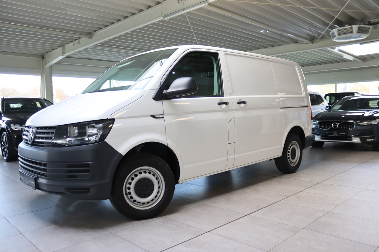 Volkswagen T6 - Kisteherautó: 5 kép. Volkswagen T6 - Kisteherautó: 5 kép.