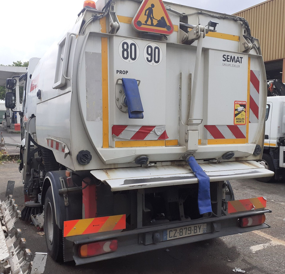 /!\ RESERVÉE AUX PROFESSIONNELS DE L'AUTOMOBILE UNIQUEMENT ! - Utcaseprő gép: 4 kép. /!\ RESERVÉE AUX PROFESSIONNELS DE L'AUTOMOBILE UNIQUEMENT ! - Utcaseprő gép: 4 kép.