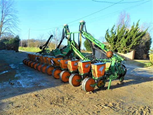 Amazone ED 602 CLASSIC - Precíziós vetőgép: 4 kép. Amazone ED 602 CLASSIC - Precíziós vetőgép: 4 kép.