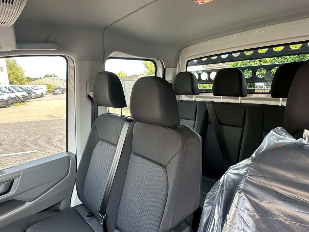 Billenőplatós teherautó MAN TGE 6.160 Doka L4 Dreiseitenkippe Klima-Navi-AHK: 19 kép. Billenőplatós teherautó MAN TGE 6.160 Doka L4 Dreiseitenkippe Klima-Navi-AHK: 19 kép.