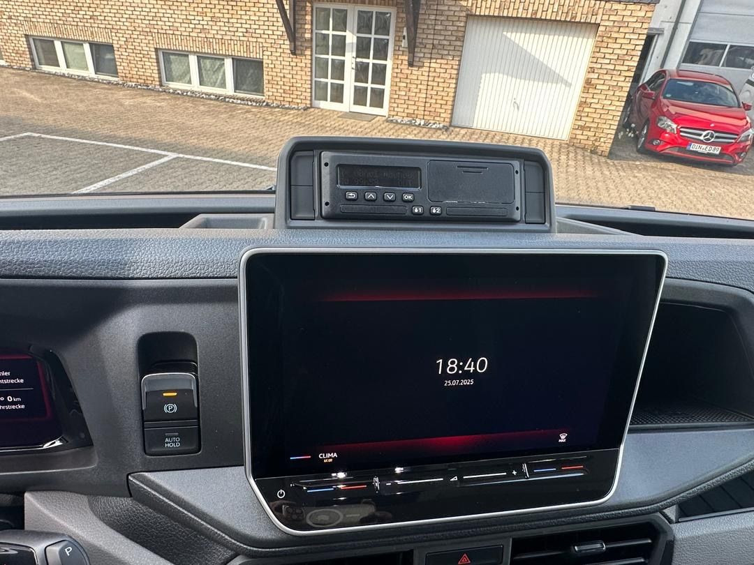 Billenőplatós teherautó MAN TGE 6.160 Doka L4 Dreiseitenkippe Klima-Navi-AHK: 16 kép. Billenőplatós teherautó MAN TGE 6.160 Doka L4 Dreiseitenkippe Klima-Navi-AHK: 16 kép.