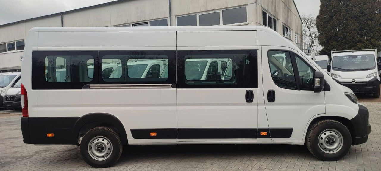 Opel Movano Vollverglast L4H2 verstärkt 2.2 BlueHDI - Minibusz, Kisbusz: 3 kép. Opel Movano Vollverglast L4H2 verstärkt 2.2 BlueHDI - Minibusz, Kisbusz: 3 kép.